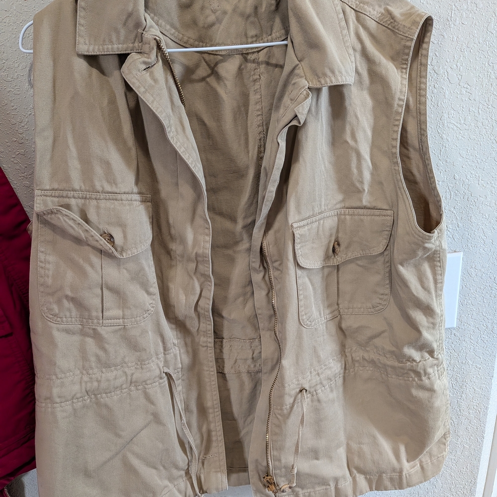 Eddie Bauer Beige Expedition Vest